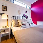 Green Point\'S Eyrie - Indulge In An Urban Oasis