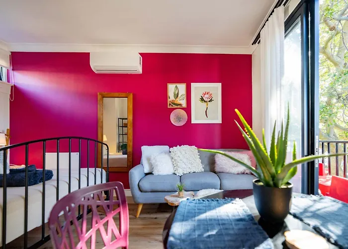 Green Point\'S Eyrie - Indulge In An Urban Oasis