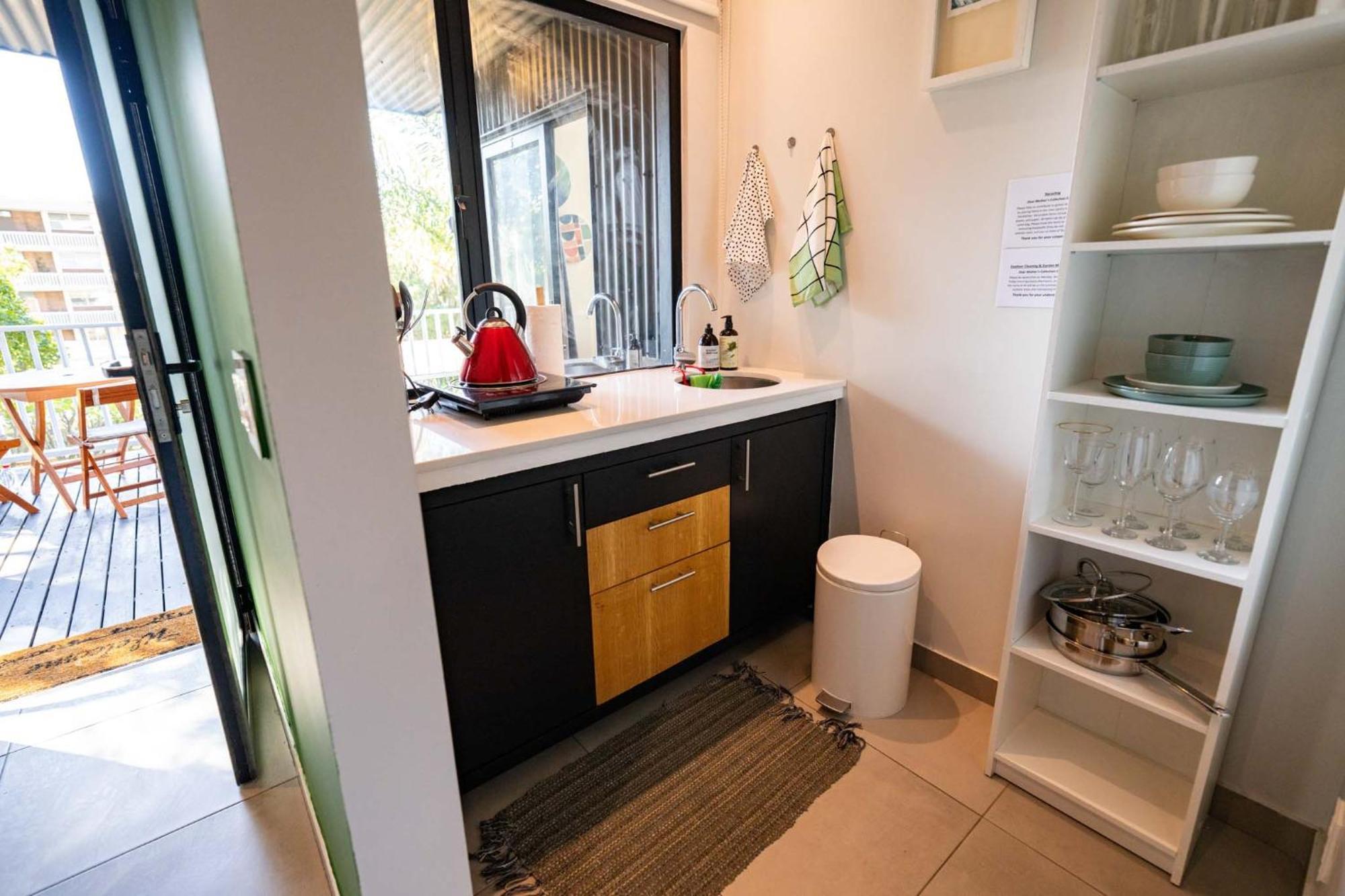 Point's Eyrie - Indulge In An Urban Oasis
